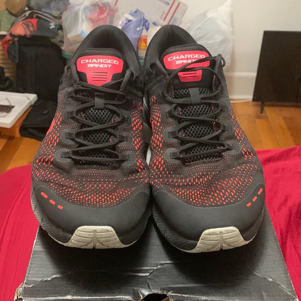 Under Armour Charged Bandit 5